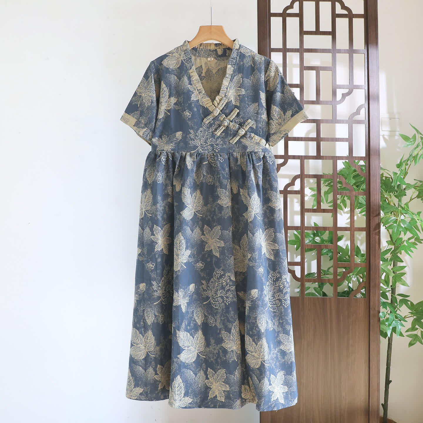 Ownkoti Oriental-Inspired Leaf Cotton Nightgown - Blue - XXL - image 0