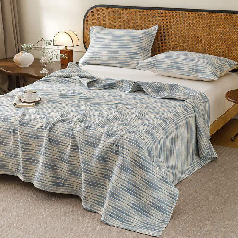 Ownkoti Curved Wave Cotton Gauze Quilt Blanket - Blue - Quilt with 2PCS Pillow Towels - King - image 4