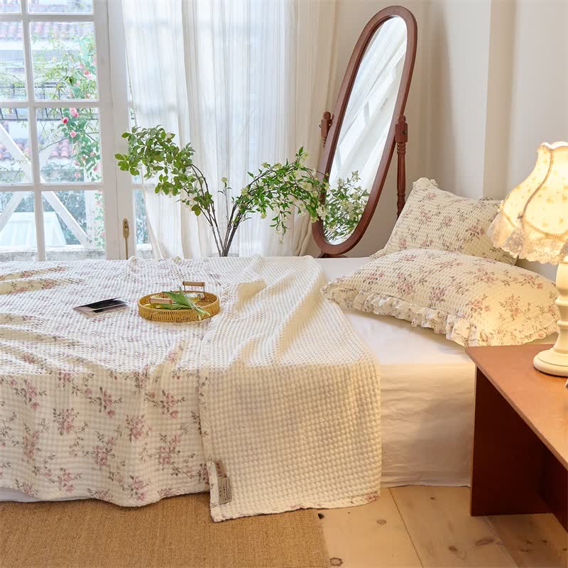 Ownkoti Floral Cotton Gauze Waffle Weave Quilt Blanket - image 4