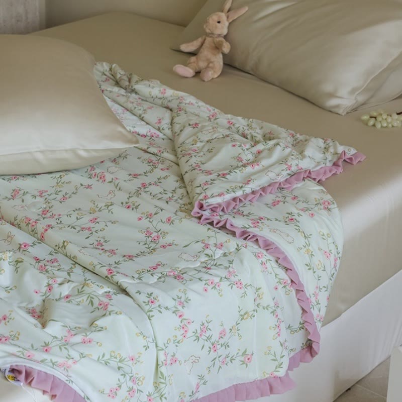 Ownkoti Floral & Bunny Ruffled Trim Summer Quilt - image 3