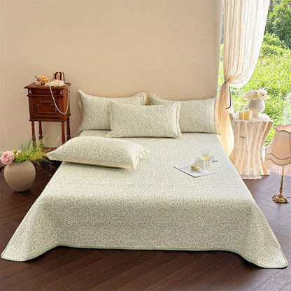 Ownkoti Elegant French Floral Quilted Bedspread - image 1