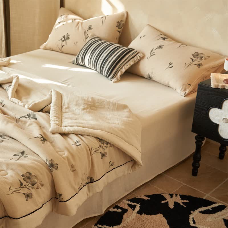 Ownkoti Elegant Floral Cotton Linen Quilt - image 4