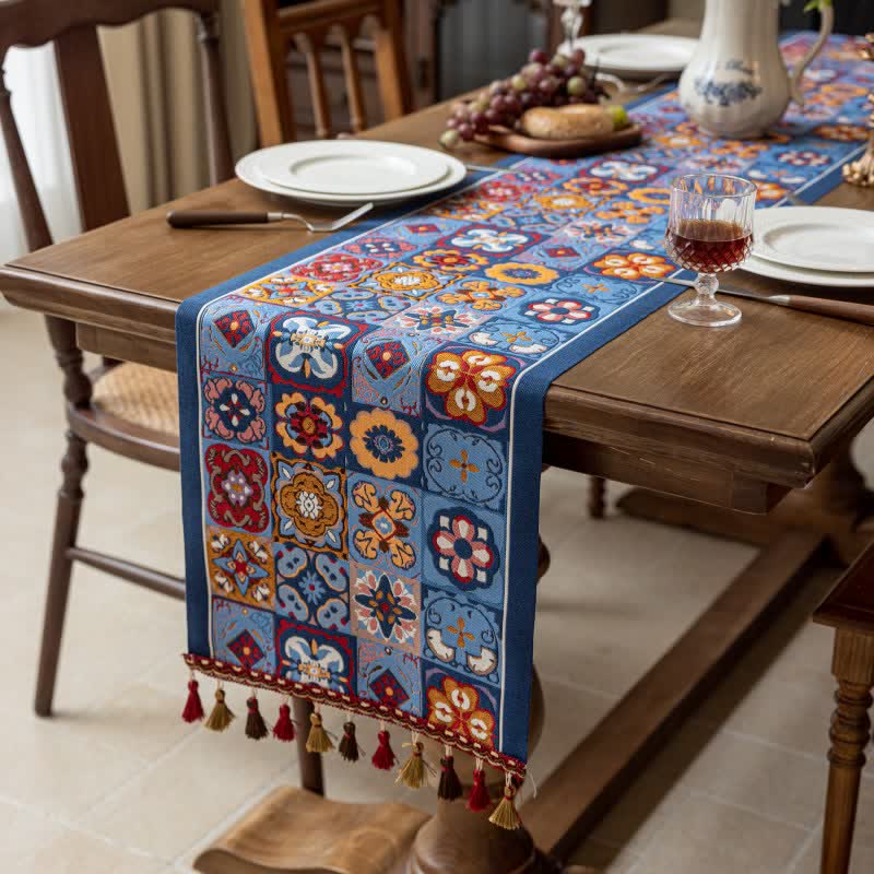 Ownkoti Geometric Pattern Jacquard Tassel Table Runner - image 3