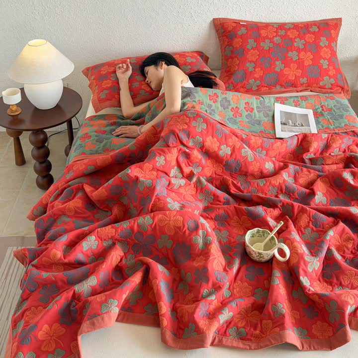 Ownkoti Four-leaf Clover Cotton Gauze Quilt Blanket - image 8