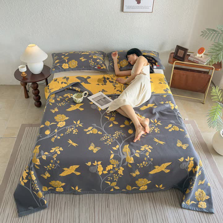 Ownkoti Branch & Bird Cotton Gauze Quilt Blanket - image 6