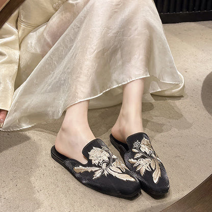 Ownkoti Elegant Floral Embroidery Pointed-Toe Mules - image 3