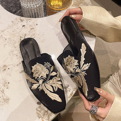 Ownkoti Elegant Floral Embroidery Pointed-Toe Mules - image 4