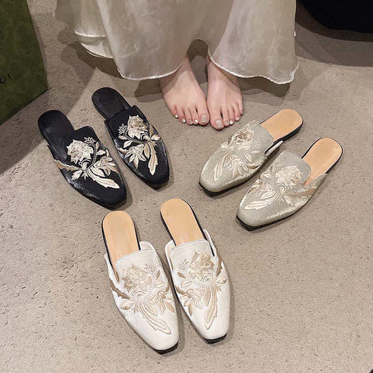 Ownkoti Elegant Floral Embroidery Pointed-Toe Mules - image 0