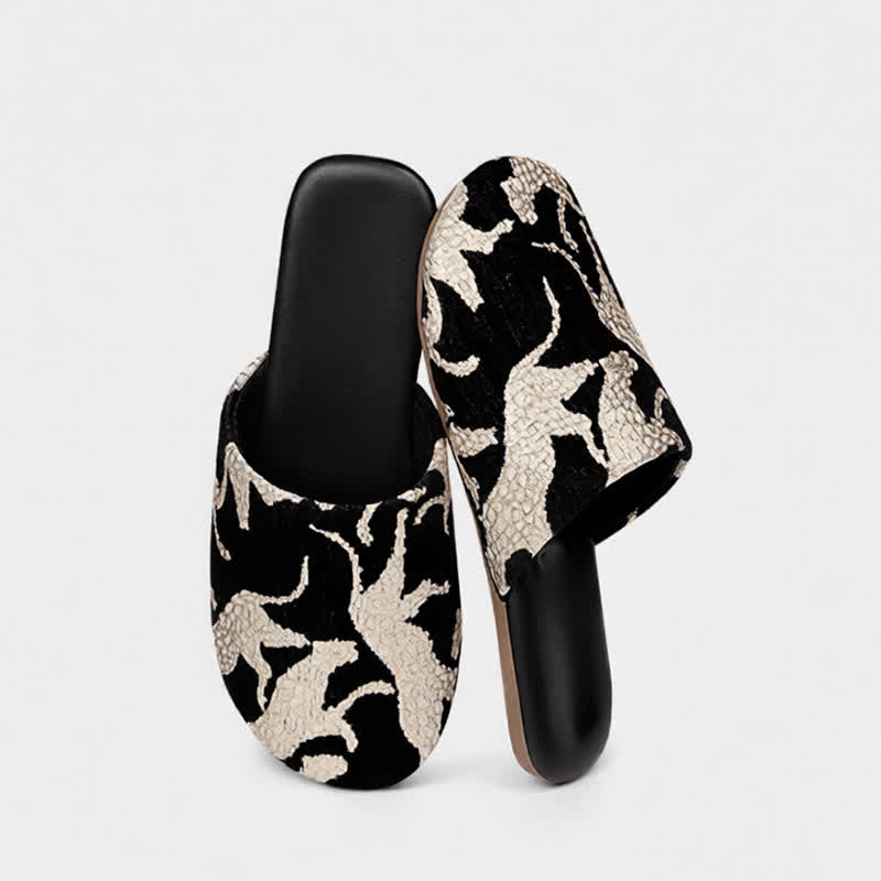 Ownkoti Jacquard Animal Closed-ToeIndoor Slippers  - image 5