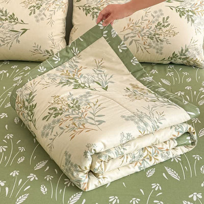 Ownkoti Botanical Leaf Print Pure Cotton Quilt - image 1