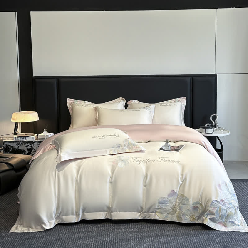 Ownkoti Luxury Floral Embroidered Cotton Bedding Set(4PCS) - image 1