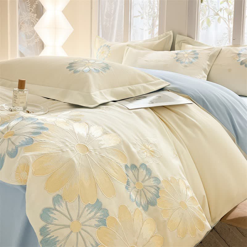 Ownkoti Daisy Embroidered Pure Cotton Bedding Set(4PCS) - Beige - King - image 0