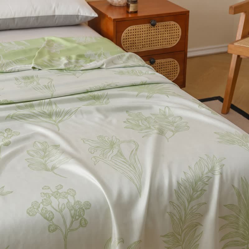 Ownkoti Multicolor Botanical Sketch Bamboo Fiber Quilt - image 3