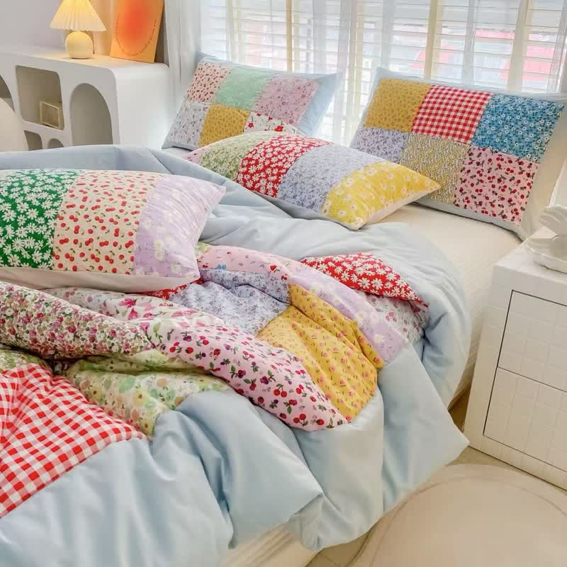Ownkoti Colorful Patchwork Cotton Floral Bedding Set - Blue - 4pcs Bedding Set - Queen - image 4