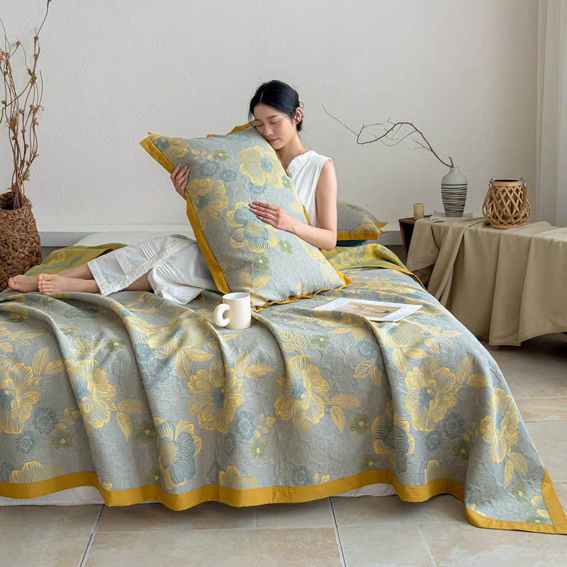 Ownkoti Cottagecore 3-layer Gauze Reversible Bedspread Quilt – ownkoti