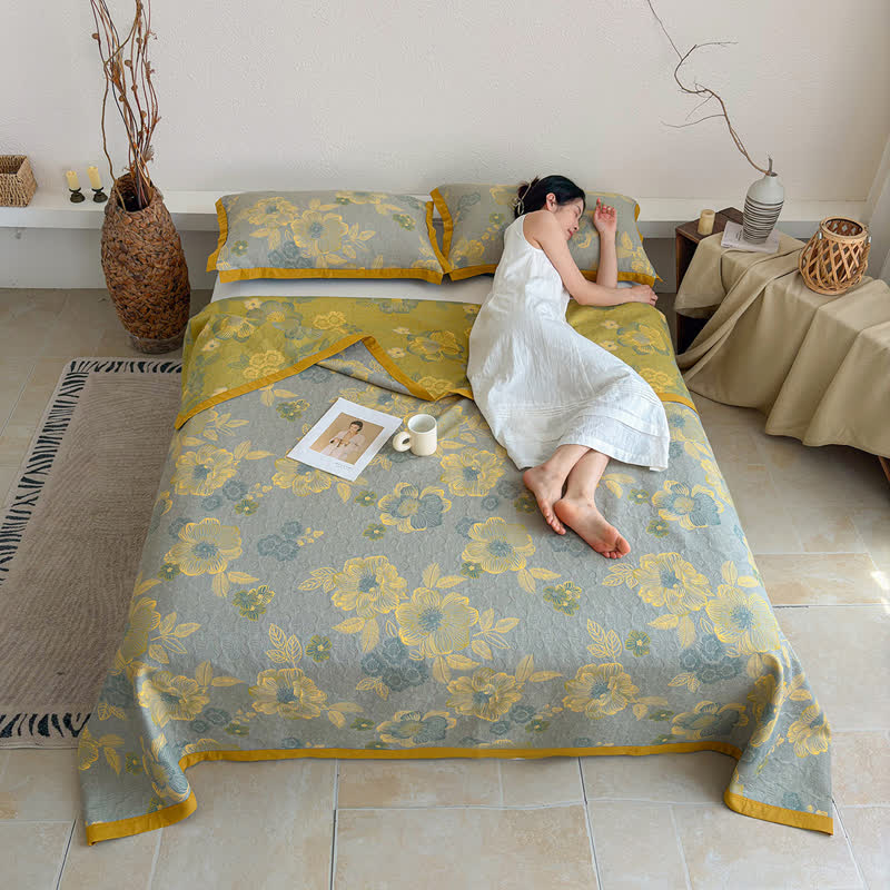 Ownkoti Cottagecore 3-layer Gauze Reversible Bedspread Quilt – ownkoti