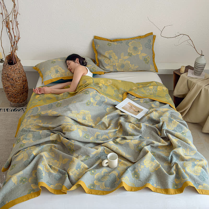 Ownkoti Cottagecore 3-layer Gauze Reversible Bedspread Quilt – ownkoti