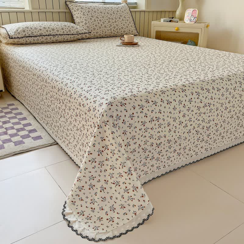 Ownkoti Vintage Floral Cotton Bedspread with Scalloped Trim - image 1