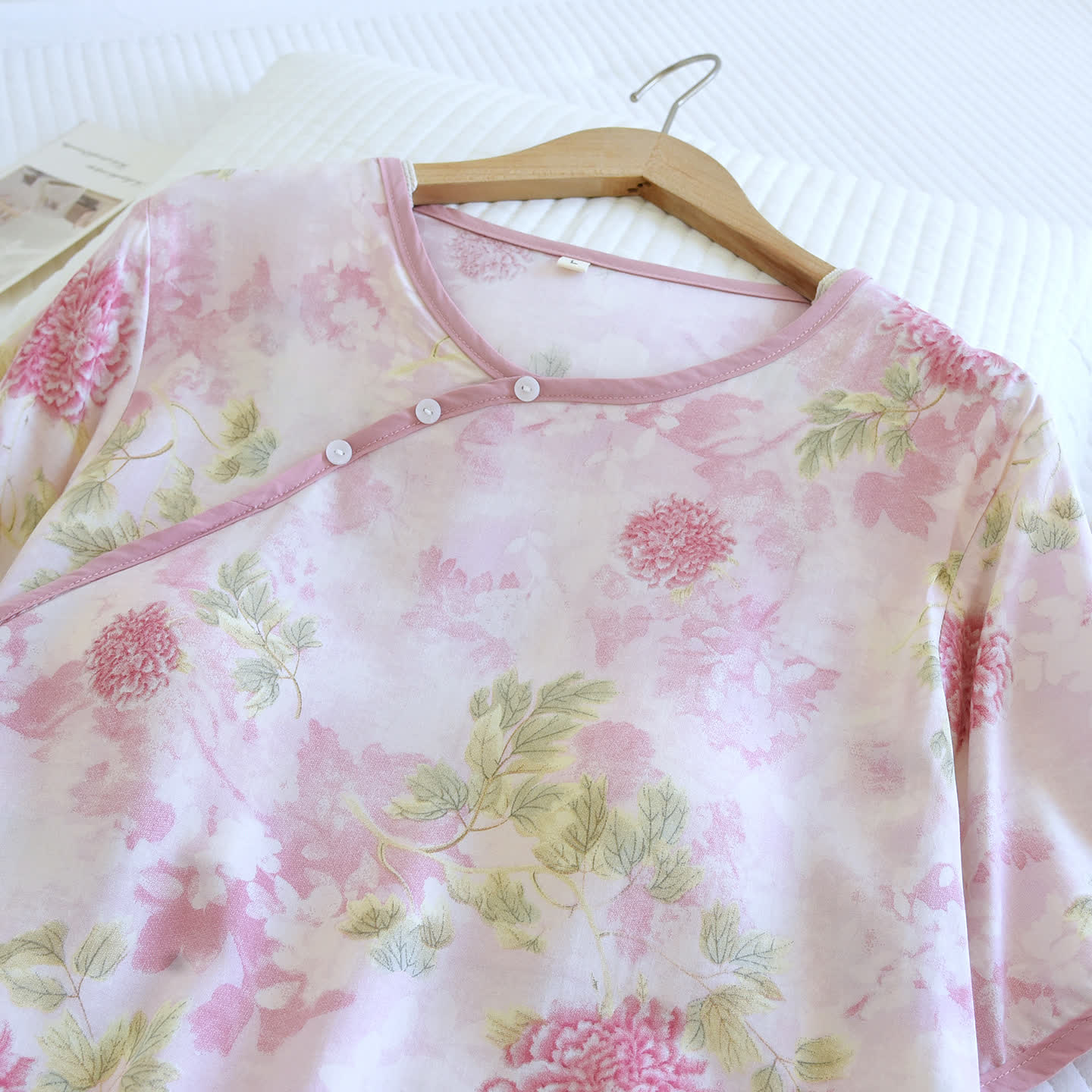 Ownkoti Hydrangea Floral Padded Cropped Pants Nightwear - image 2