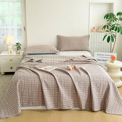 Ownkoti Modern Geometric Pattern Jacquard Cotton Quilt - image 1