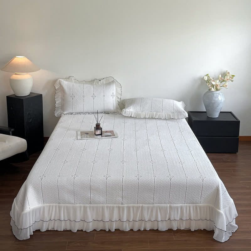 Ownkoti Ruffled Vertical Floral Bedspread Set - image 9