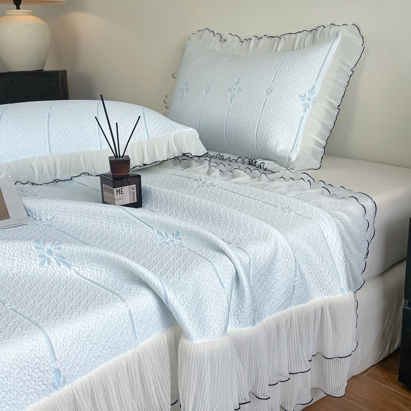 Ownkoti Ruffled Vertical Floral Bedspread Set - image 6