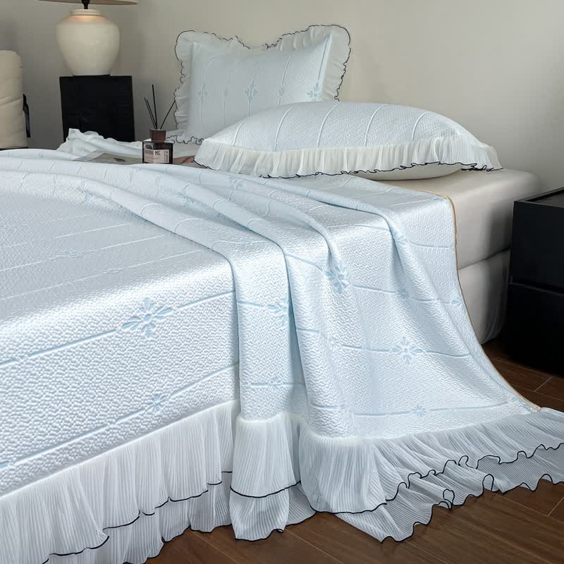 Ownkoti Ruffled Vertical Floral Bedspread Set - image 1