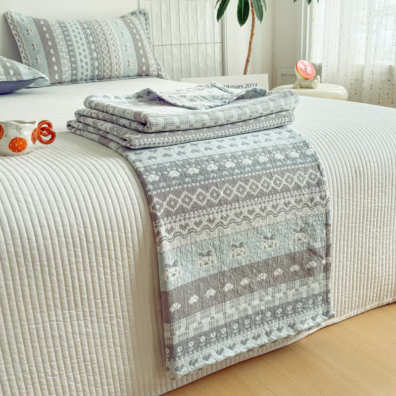 Ownkoti Fair Isle Style Cotton Gauze Quilt - image 3
