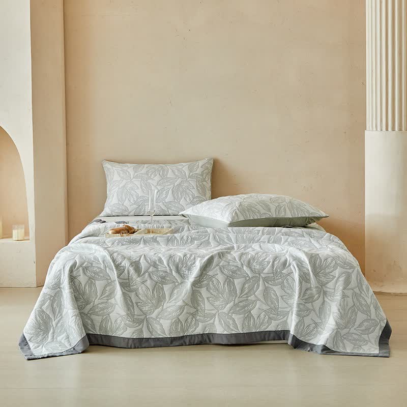 Ownkoti Botanical Leaf Print Quilt Set - image 1