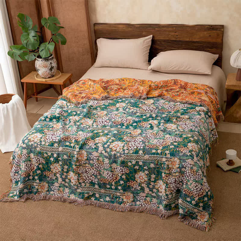 Ownkoti Reversible Botanical Muslin Quilt with Retro Fringe - King - image 0