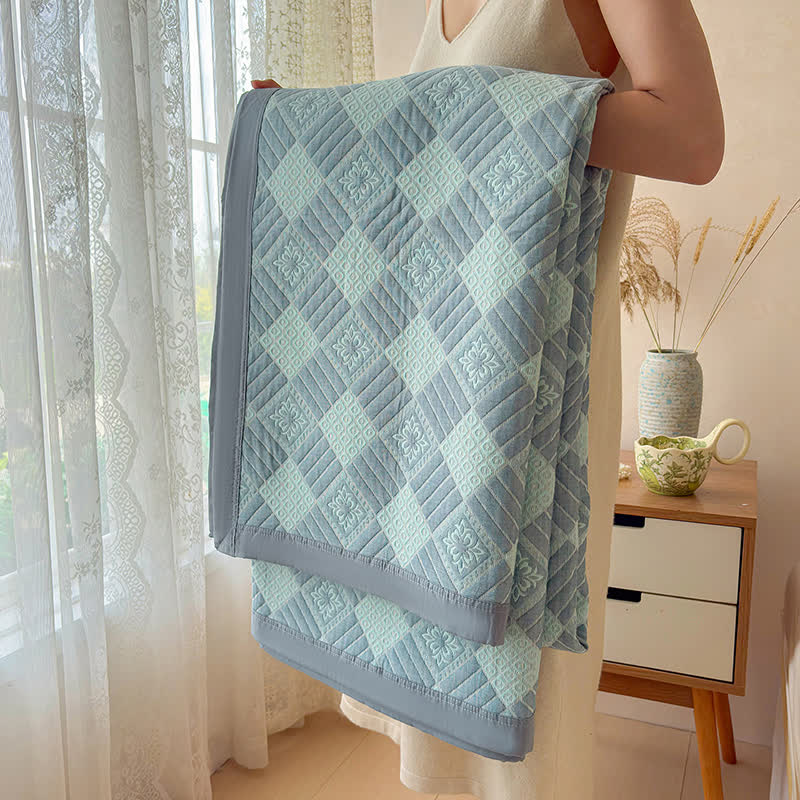 Ownkoti Reversible 3-layer Geometric Jacquard Blanket Quilt - image 10