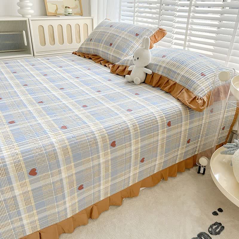 Ownkoti Plaid & Heart Print Cotton Twill Coverlet - image 1