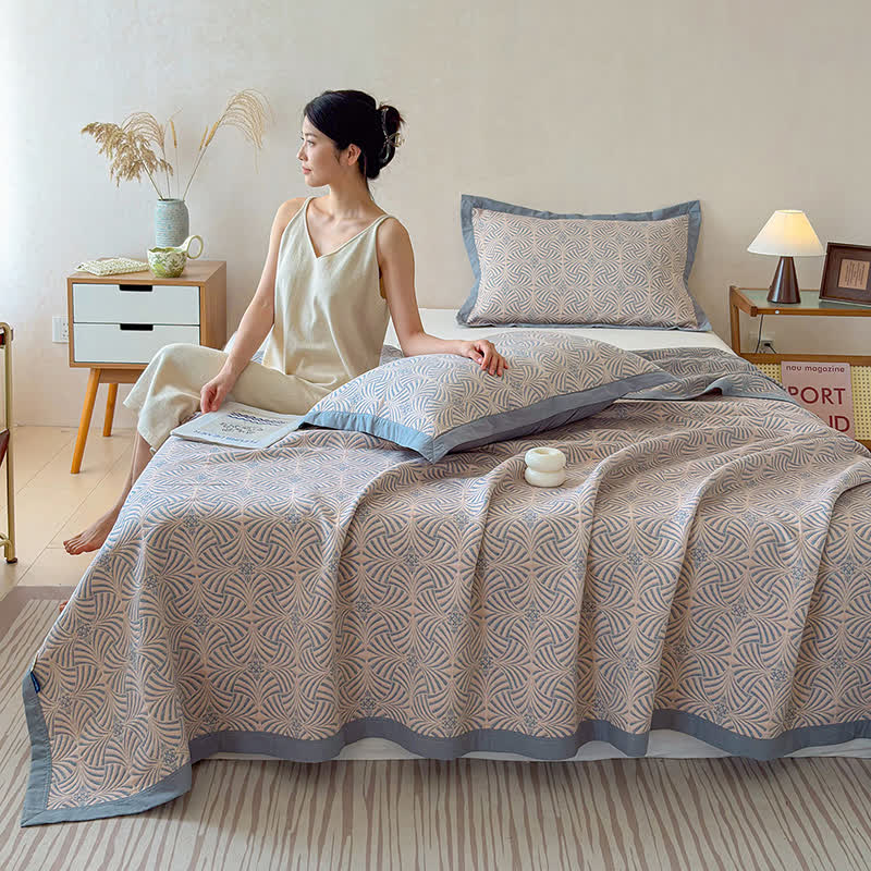 OwnkotiJacquard Reversible 3-layer Geometric Blanket Quilt - image 4