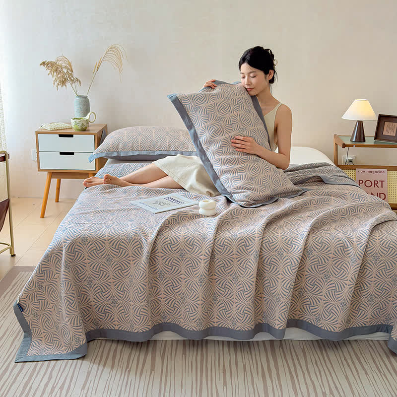 OwnkotiJacquard Reversible 3-layer Geometric Blanket Quilt - image 2