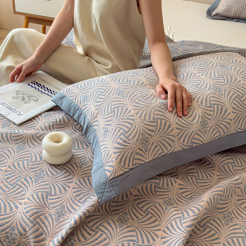 OwnkotiJacquard Reversible 3-layer Geometric Blanket Quilt - image 11