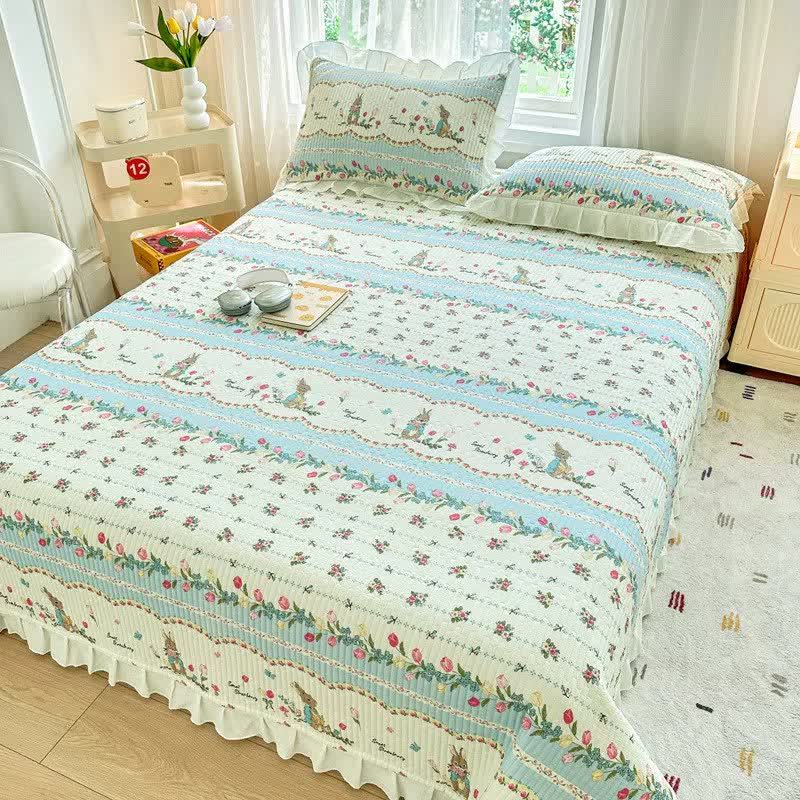 Ownkoti Floral Bunny Print Cotton Twill Coverlet - image 3