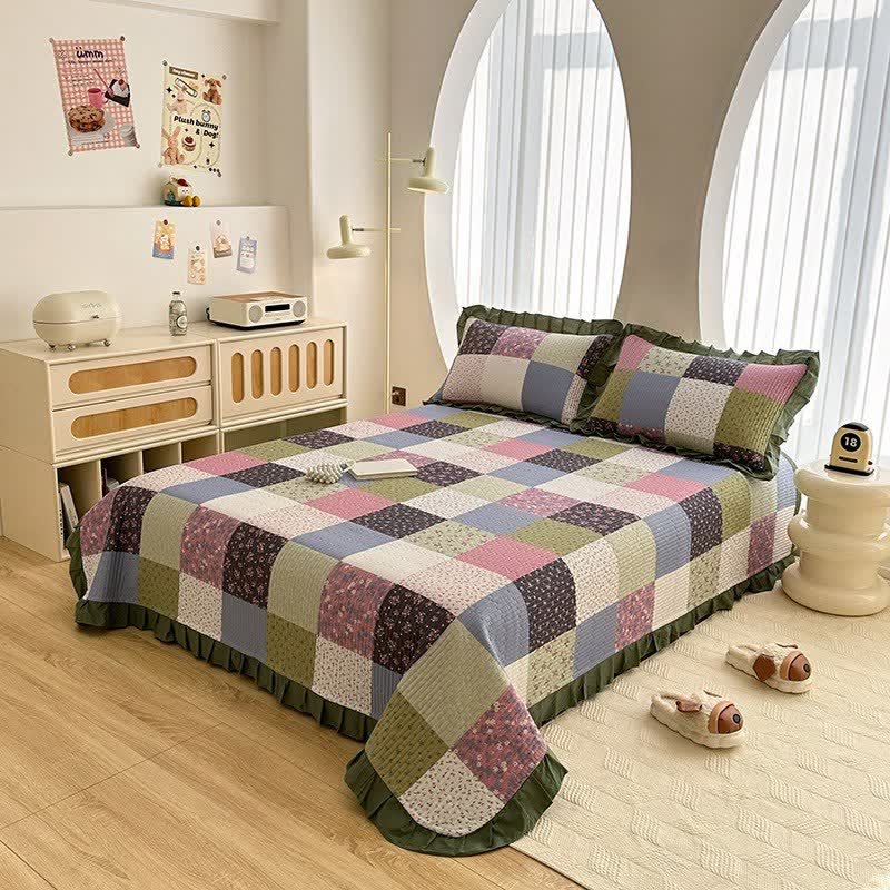 Ownkoti Ruffle Edge Patchwork Cotton Twill Coverlet - image 1