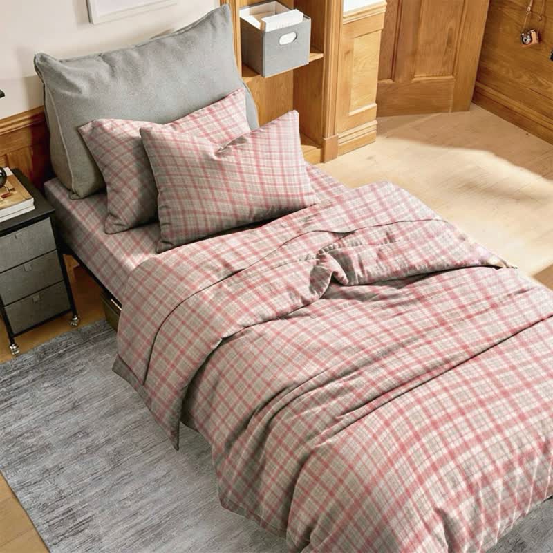 Ownkoti Soft Pink Plaid Twin XL Bedding Set - Pink - Twin XL - 3-Piece Duvet Set - image 0