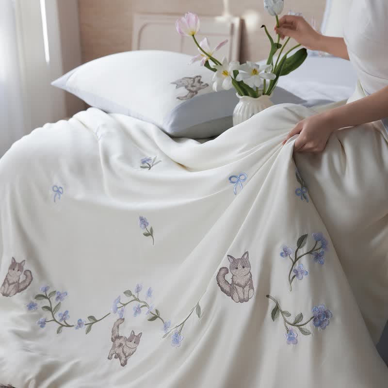 Ownkoti Cat Trail Floral Lyocell Bedding Set - image 3