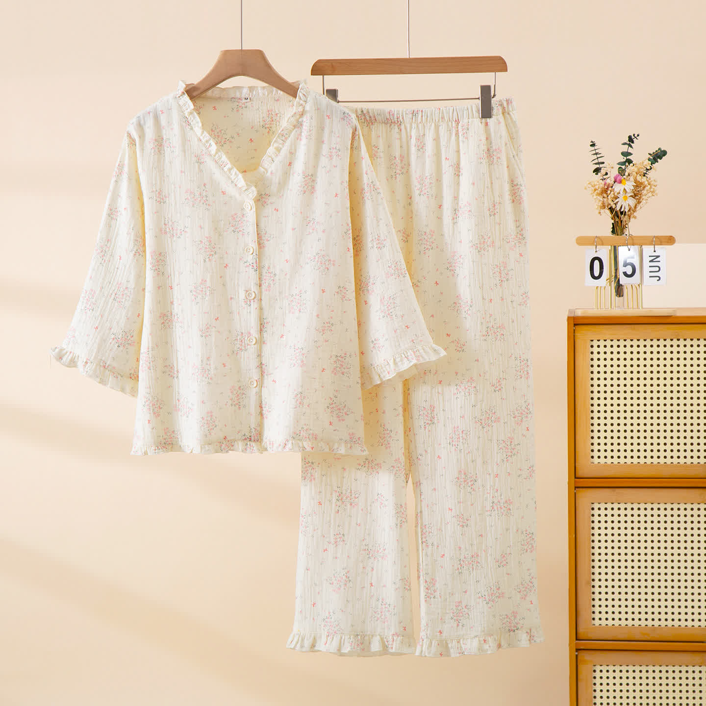 Ownkoti Refresh Floral Cotton Gauze Ruffle Loungewear Set - Beige - XL - image 0