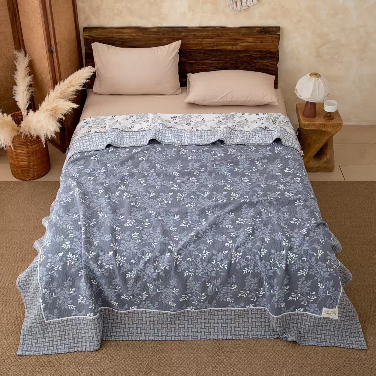 Ownkoti Country Floral Lightweight Cotton Bedspread Quilt - Light Gray - King - image 1