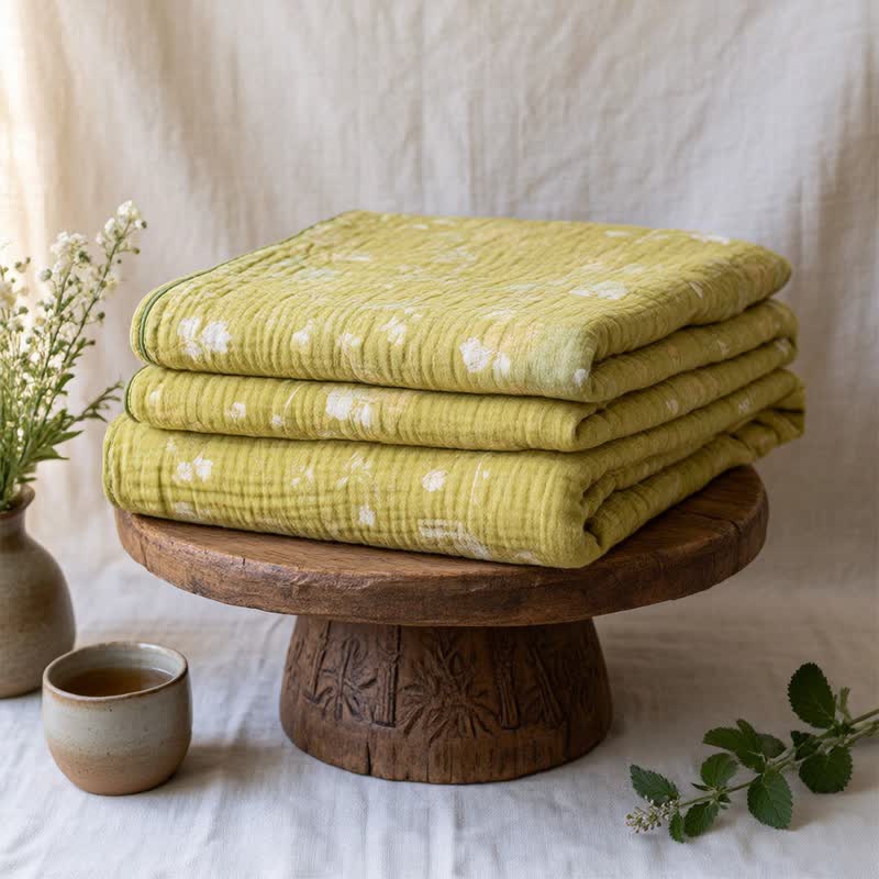 Ownkoti Soft Green Floral Reversible Cotton Quilt - image 1
