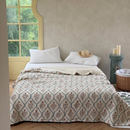 Ownkoti Cream Garden Cotton Bedspread Quilt - image 0