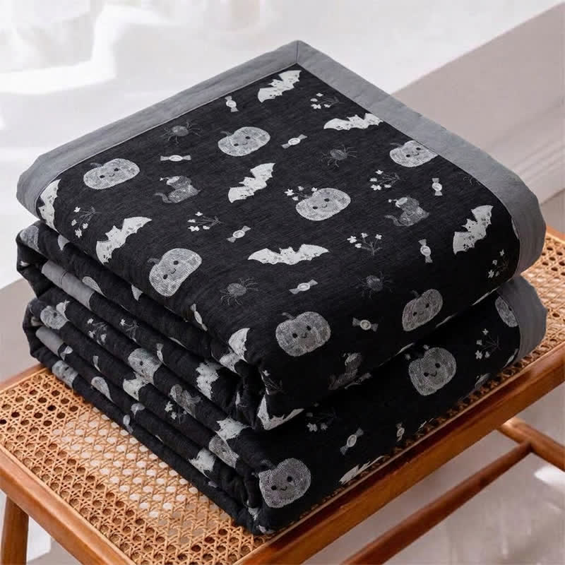 Ownkoti Cute Halloween Pumpkin Bat Reversible Cotton Blanket - image 1