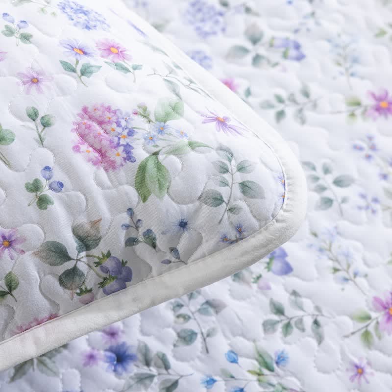 Ownkoti Watercolor Wildflower Cotton Quilt Set - image 6