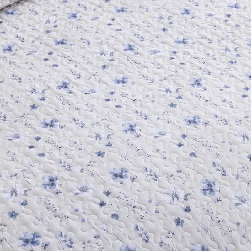Ownkoti Blue Watercolor Flower Cotton Quilt Set - image 10