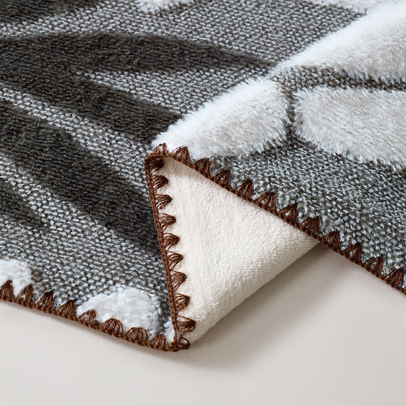 Ownkoti Modern Botanical Fleece Throw Blanket - image 6