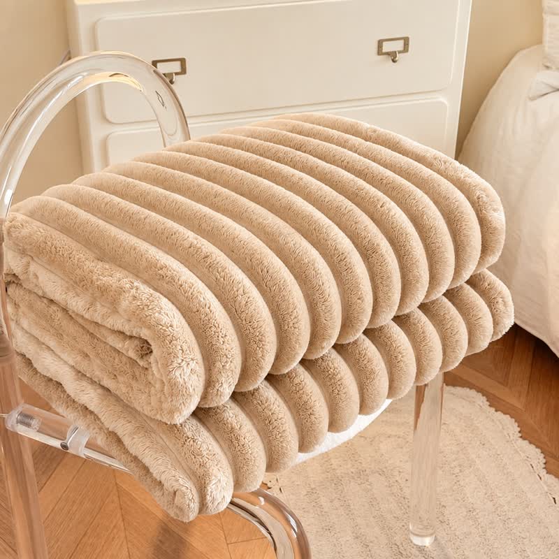 Ownkoti Soft & Warm Cozy Fleece Blanket - image 9