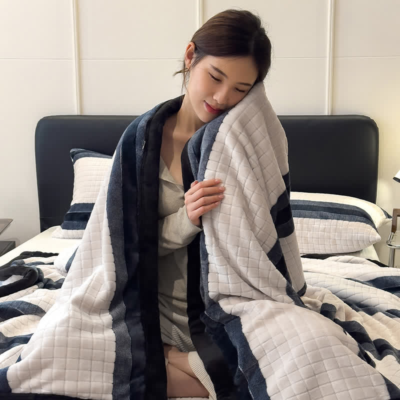 Ownkoti Geometric Grid Stripe Soft Throw Blanket - image 7