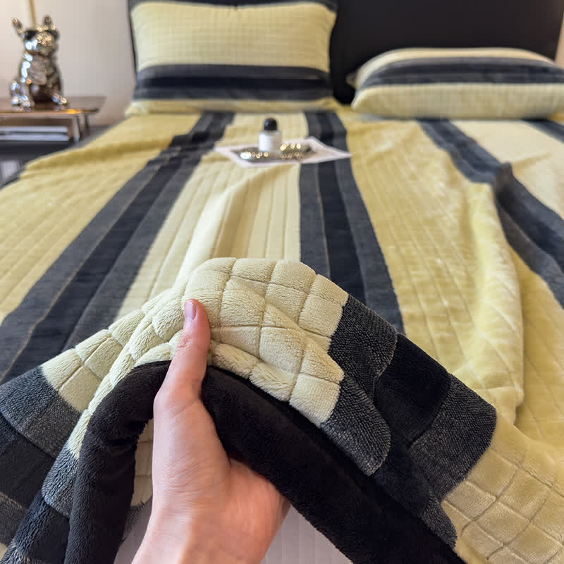 Ownkoti Geometric Grid Stripe Soft Throw Blanket - image 49